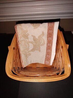 LONGABERGER HANDWOVEN SIGNED BASKET 8 1/2" SQUARE WITH LINER AND FRENCH TOWEL